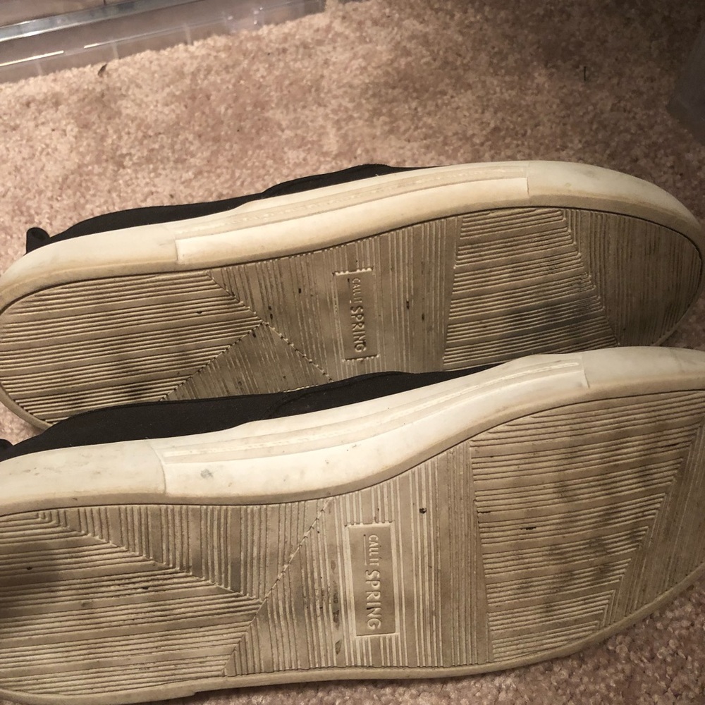 Call It Spring Slide Ons - Picture 2 of 2
